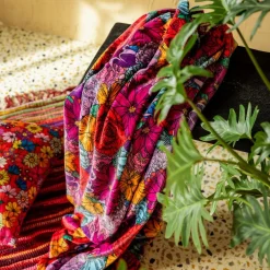Best Sale Koc Frida Kahlo W Kwiaty 130X170 Sale