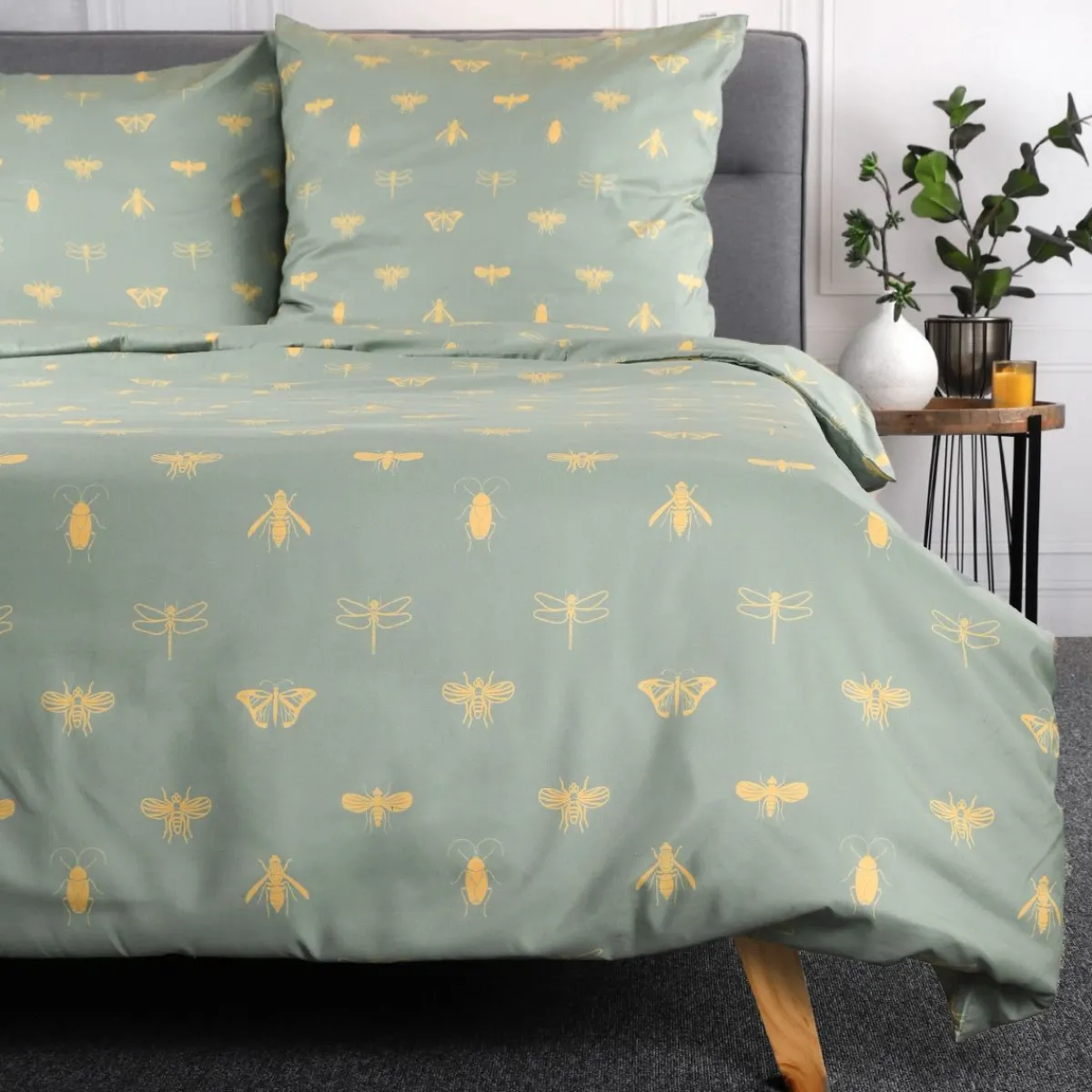 Fashion Pościel Luro Z Mikrofibry Oliwkowa W Owady 160X200 Cm Pościel Z Mikrofibry