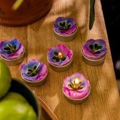 Fashion Zestaw Swiec Floral Aura 6 Szt. Fiolki 126 G Świece Dekoracyjne